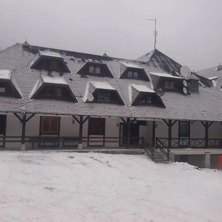 Ema,bela Reka,brzece アパート *